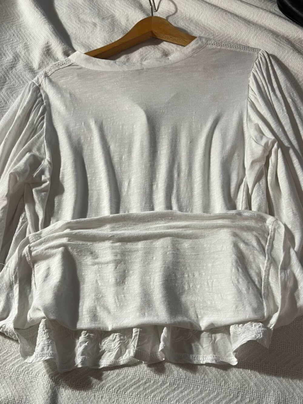 Democracy White Embroidered Blouse – Women’s Large - Picture 6 of 6